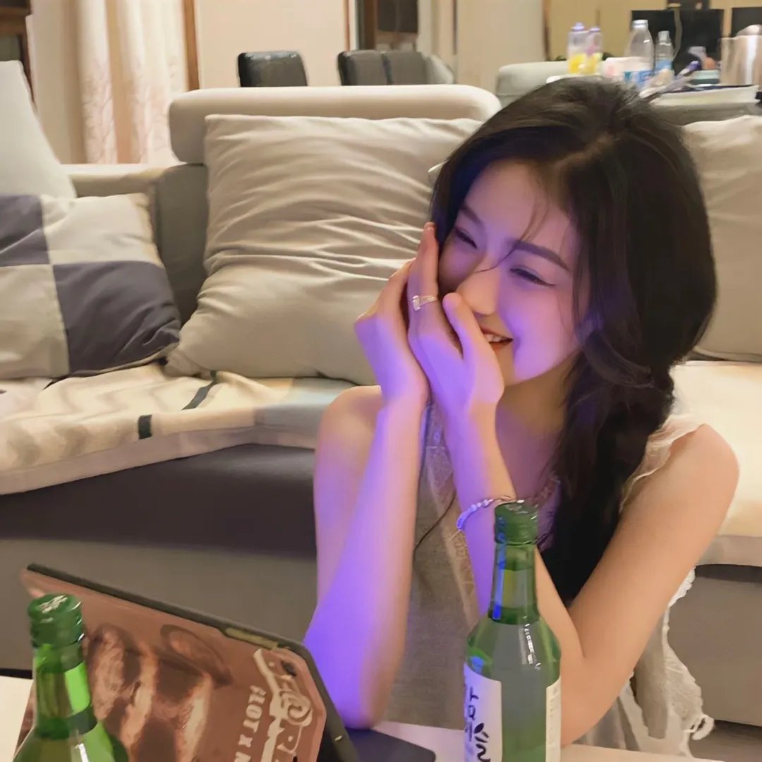 画家的一天 在线观看封面